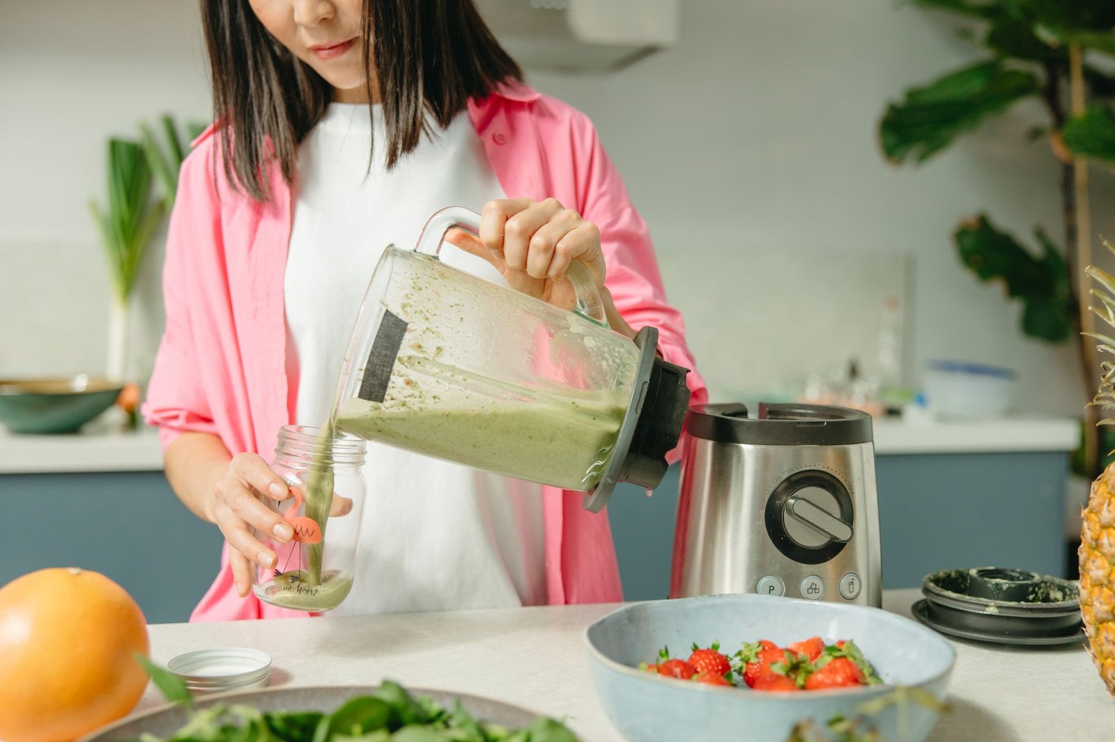 Variety of ingredients for customizing spinach smoothies